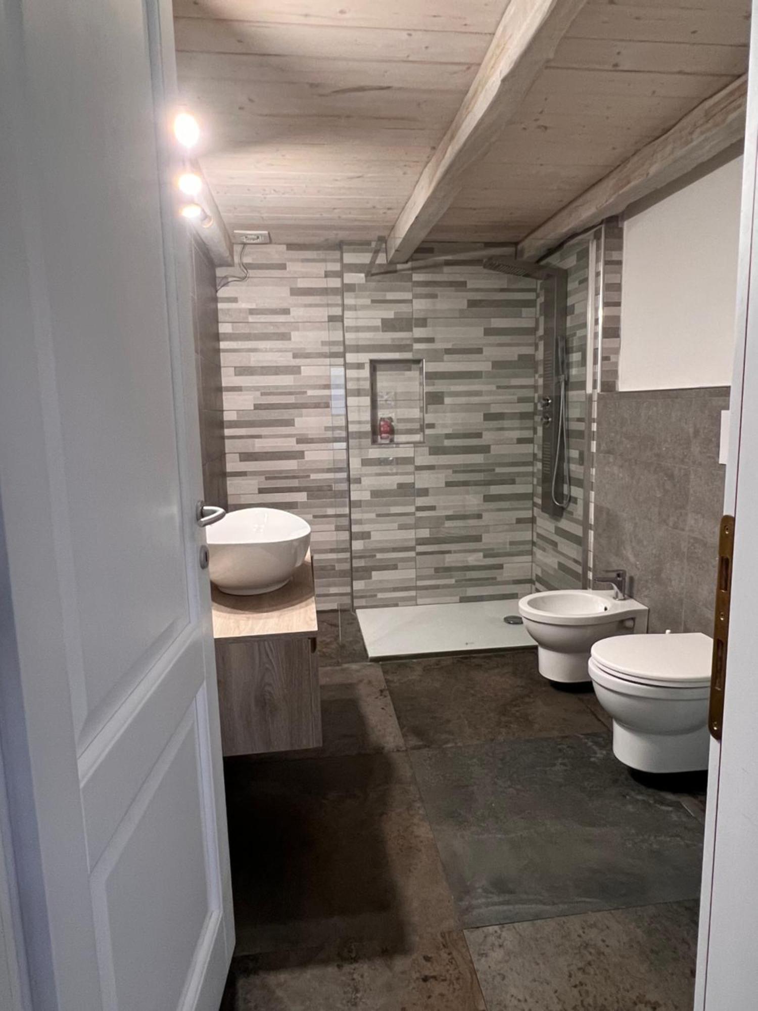 Urban Charme Loft Apartment Dorgali Ngoại thất bức ảnh